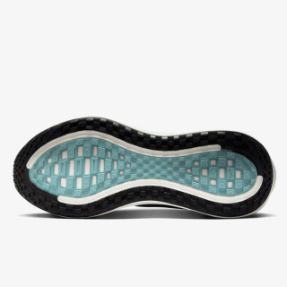 Nike Vomero Plus 