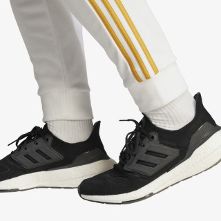 adidas REAL DNA PNT 