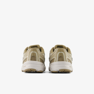 New Balance K 740 
