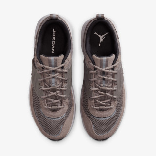 Nike JORDAN TRUNNER O/S 