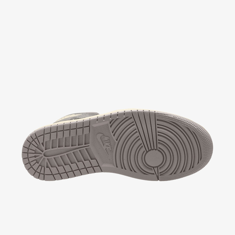 Jordan Air Jordan 1 Mid SE 