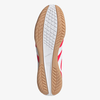 adidas Predator Club In Sala 