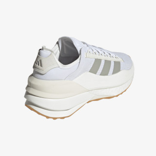 adidas AVRYN_X 