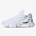 adidas adiFOM FLUX 