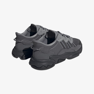 ADIDAS OZWEEGO 