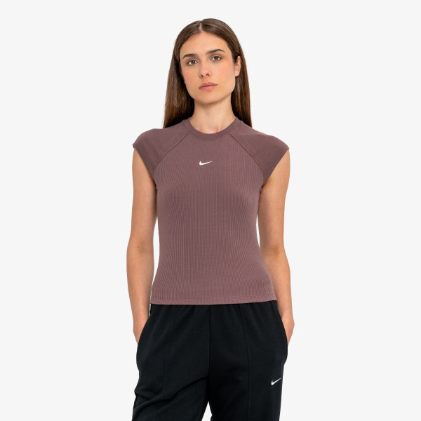 Nike Chill 
