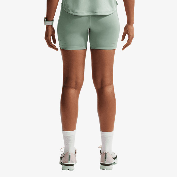 Nike W NK TEMPO DF HR TGT SHRT 