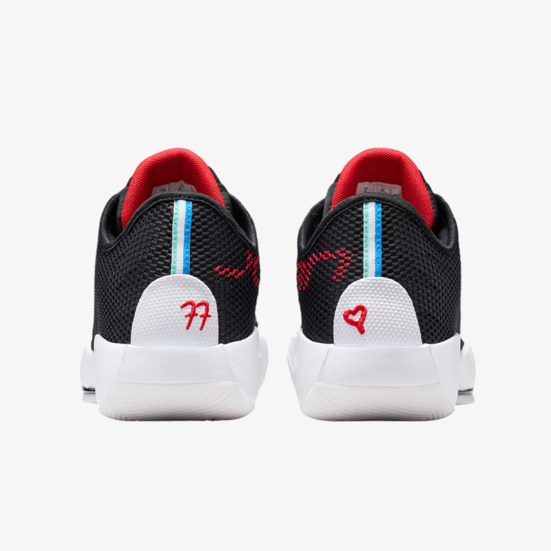 Nike Jordan Luka 77 