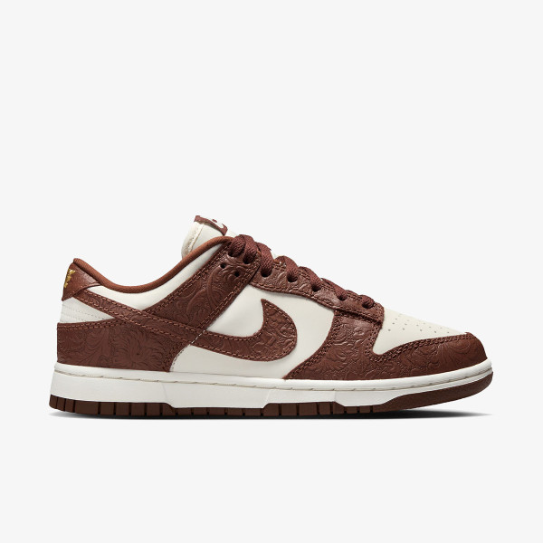 Nike WMNS NIKE DUNK LOW SE 