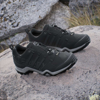 adidas Terrex Swift R2 