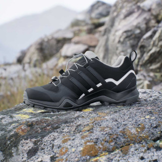 adidas Terrex Swift R2