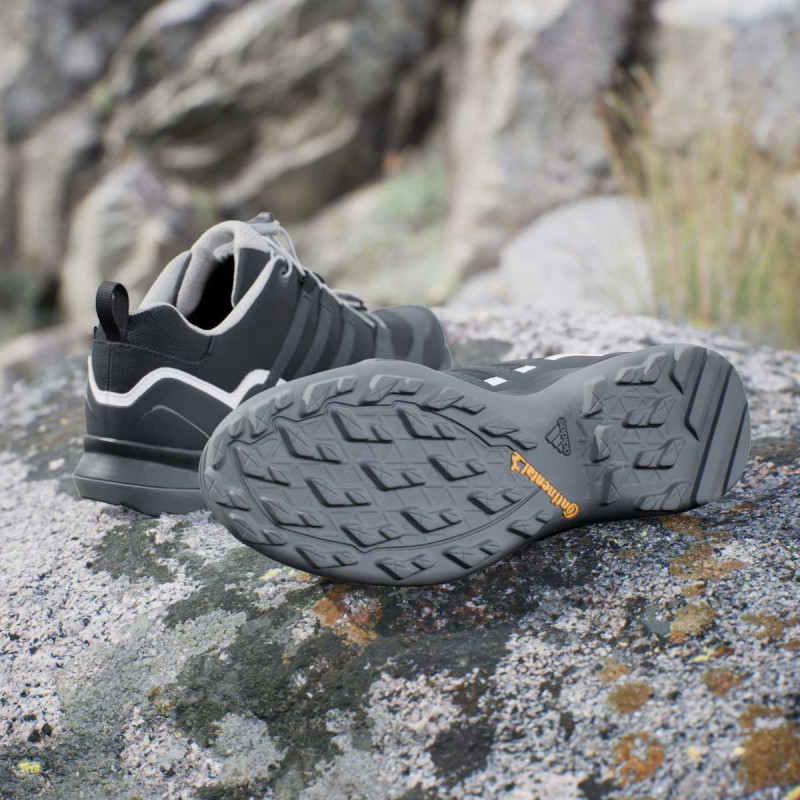 adidas Terrex Swift R2