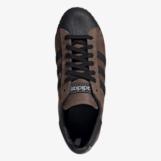 adidas SUPERSTAR 82 