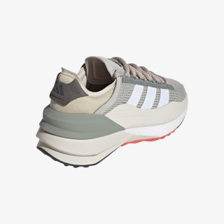 adidas AVRYN_X 