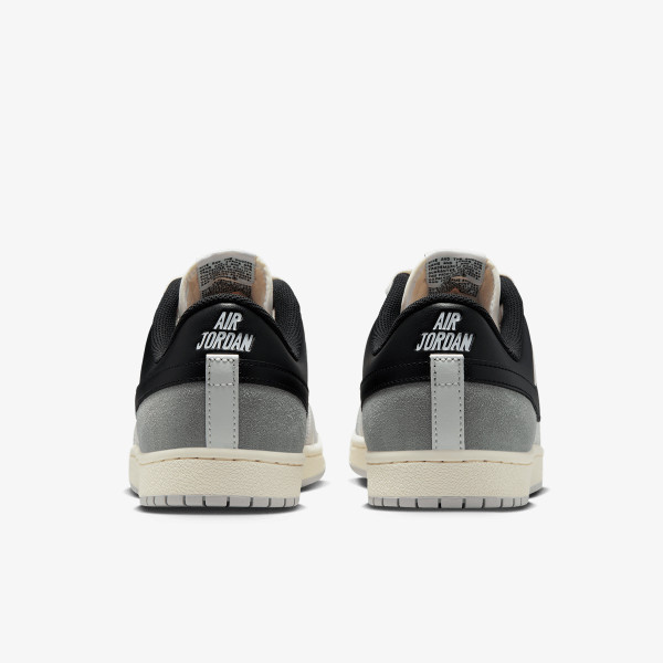 Nike AIR JORDAN SKYLINE LOW 