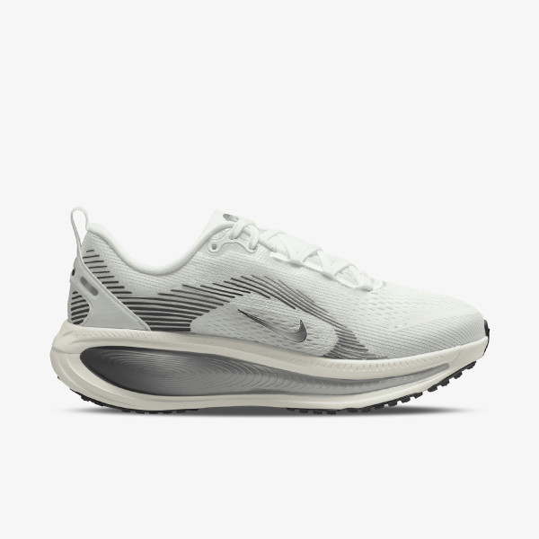 Nike W NIKE VOMERO 18 ESS 