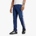 adidas Classic 