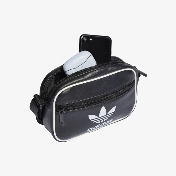 adidas Adicolor Classics 
