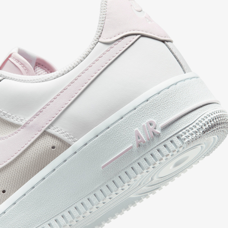 Nike W AIR FORCE 1 '07 SE HRDWR 