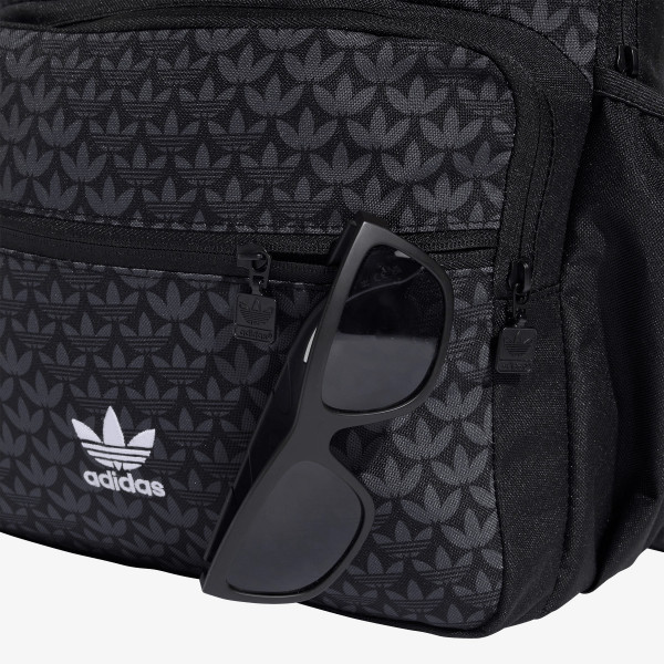 adidas Monogram 