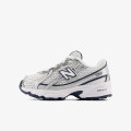 New Balance K 740 