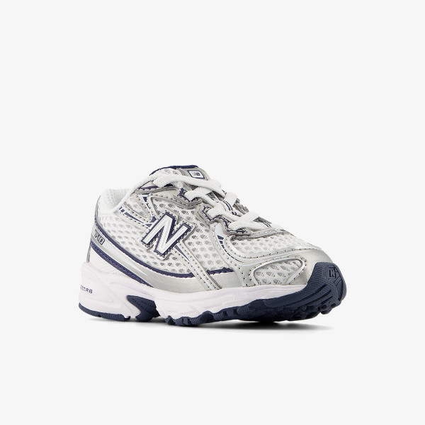 New Balance K 740 