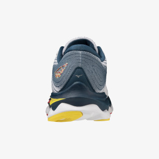 Mizuno WAVE SKY 6 