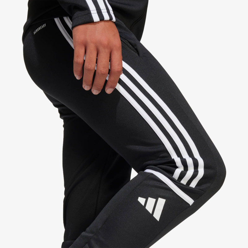 adidas SQ25 TR PNT Y 