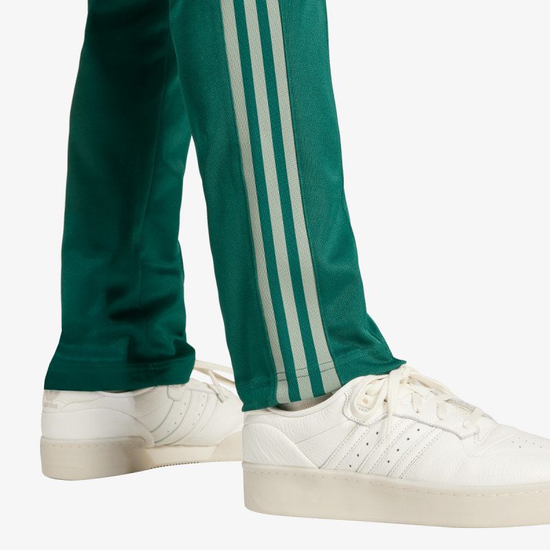 adidas Classic