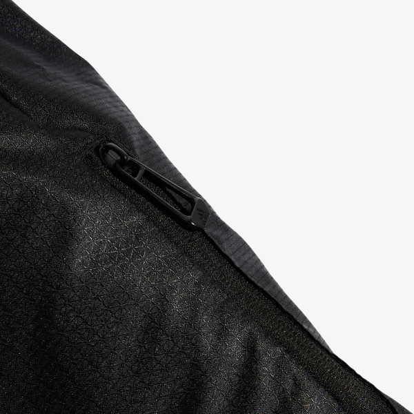 adidas Mercedes-AMG Petronas Formula 1 Team DNA 