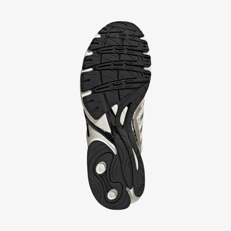 adidas Adistar Control 3 