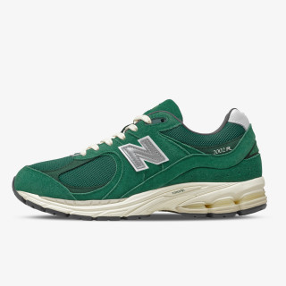 New Balance 2002R 