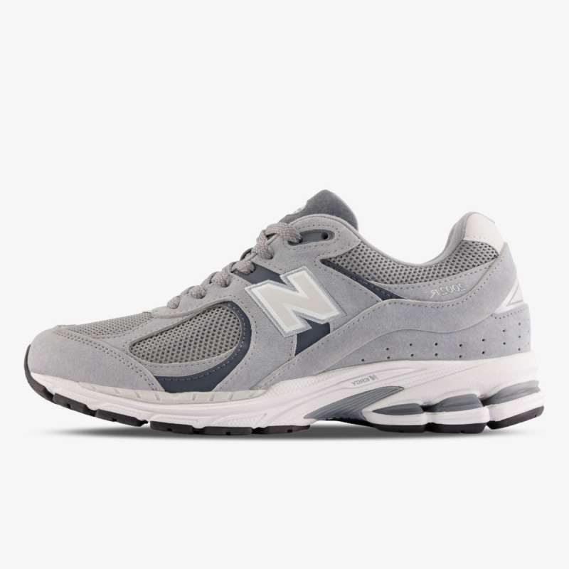 New Balance 2002R 