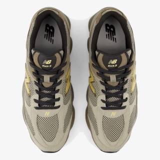 New Balance 603 