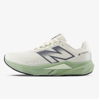 New Balance M FC PROPEL 