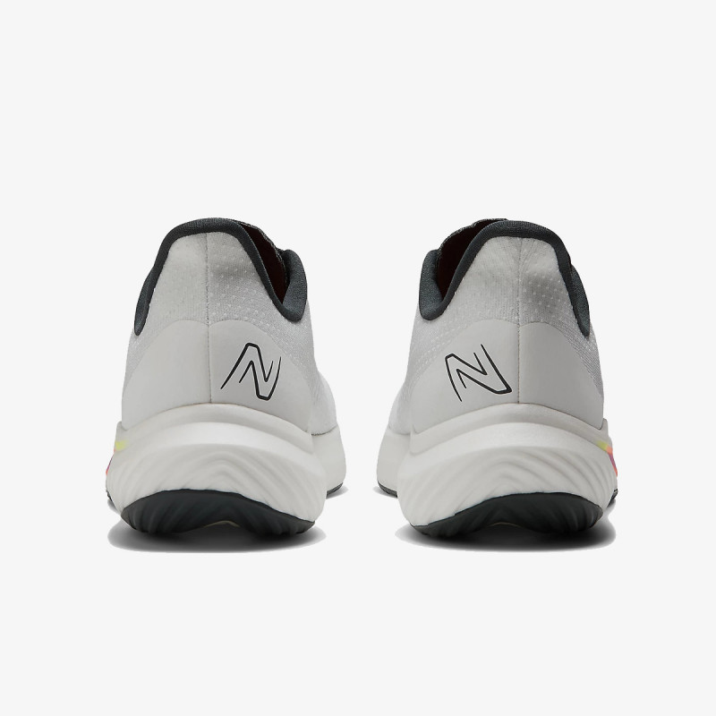 New Balance NEW BALANCE - REBEL 