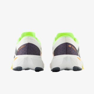 New Balance NEW BALANCE - FUEL CELL REBEL 
