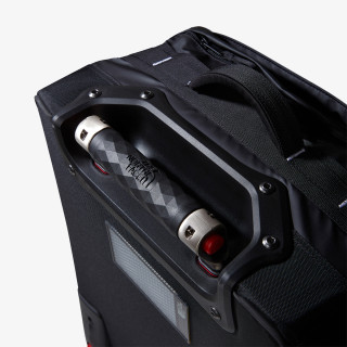 The North Face BASE CAMP VOYAGER 21 ROLLER 