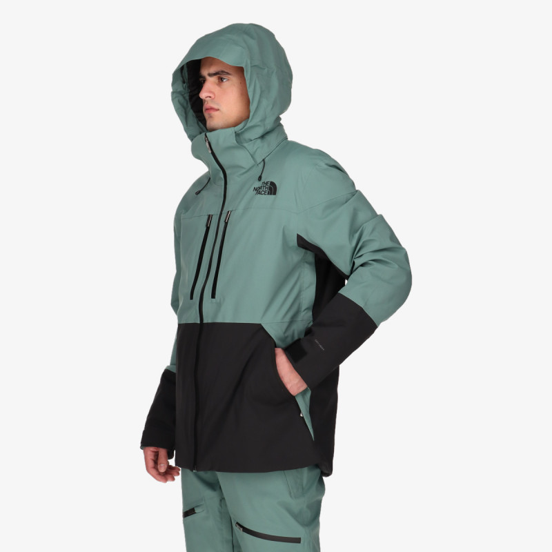 The North Face Men’s Chakal Jacket 