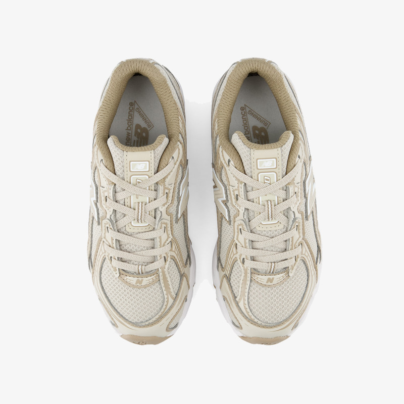 New Balance K 740 