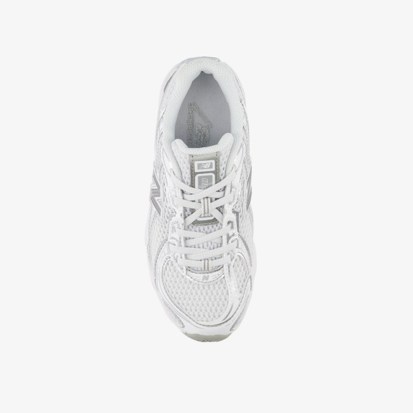 New Balance K 740 