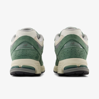 New Balance 2002R 