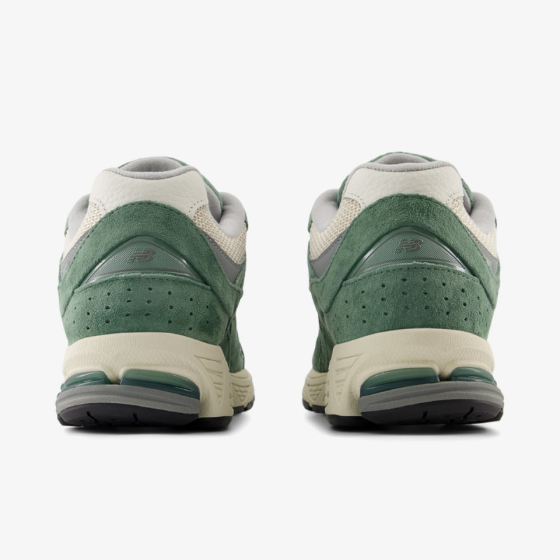 New Balance 2002R 