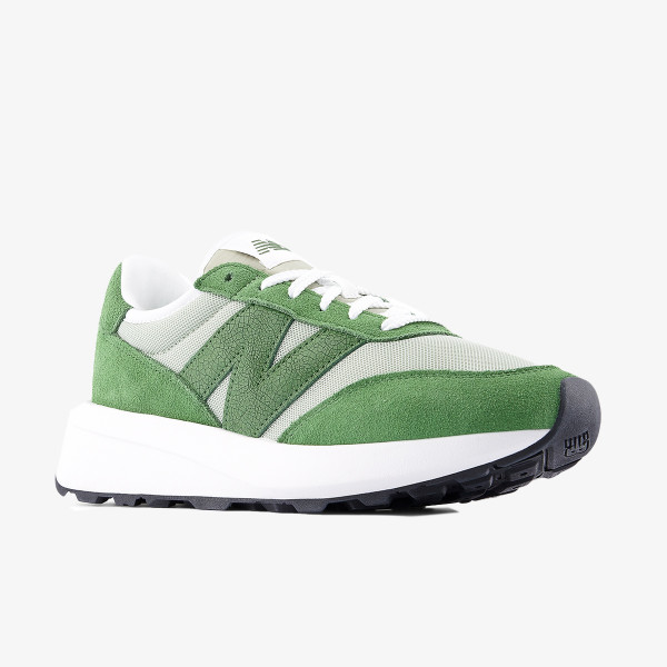 New Balance 370 