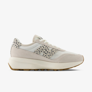 New Balance 370 