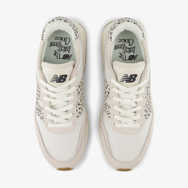 New Balance 370 