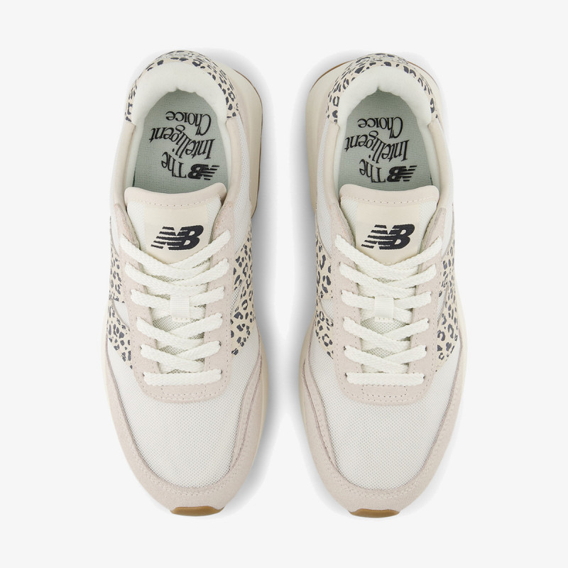 New Balance 370 