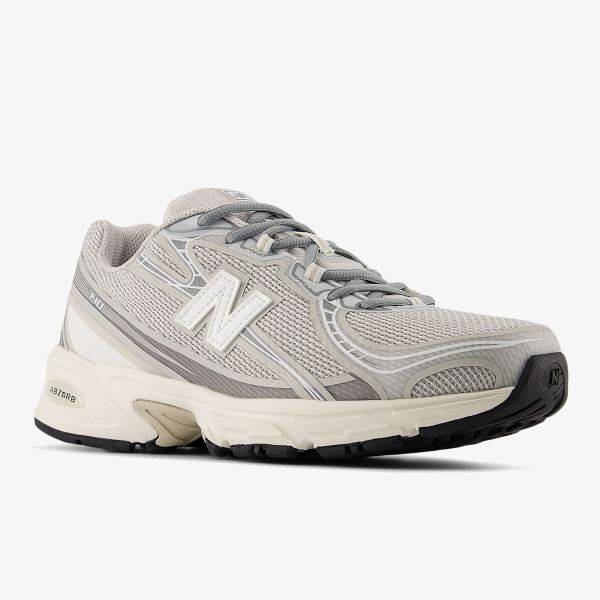 New Balance 740 
