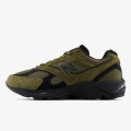 New Balance 880 