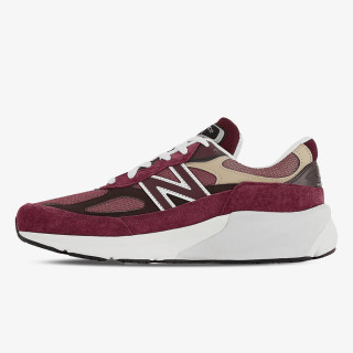 New Balance 990 